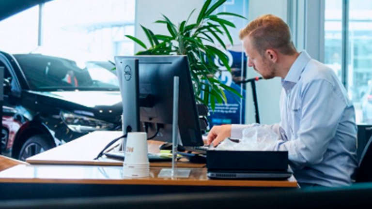 P Christensen Salgsmedarbejder