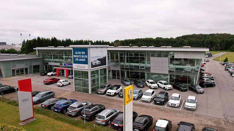 Autohuset Vestergaard Facade Vejle 2026