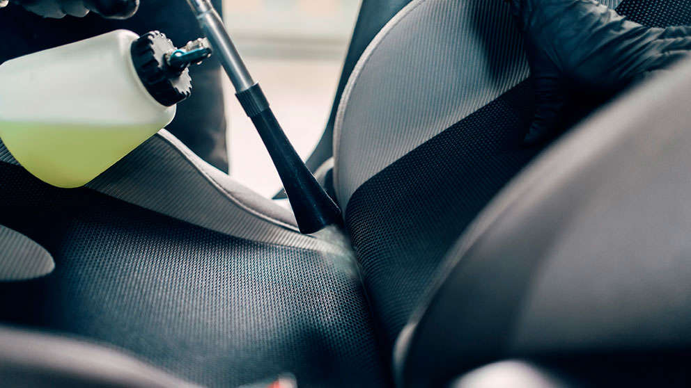 Koch Biler Klargøring Af Sæder 2025