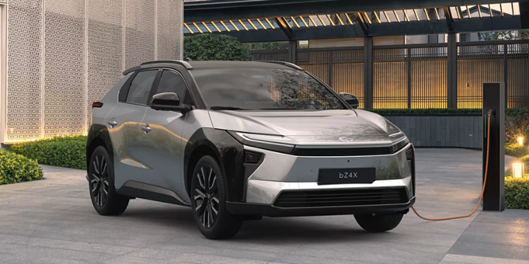 Toyota bZ4X 2026