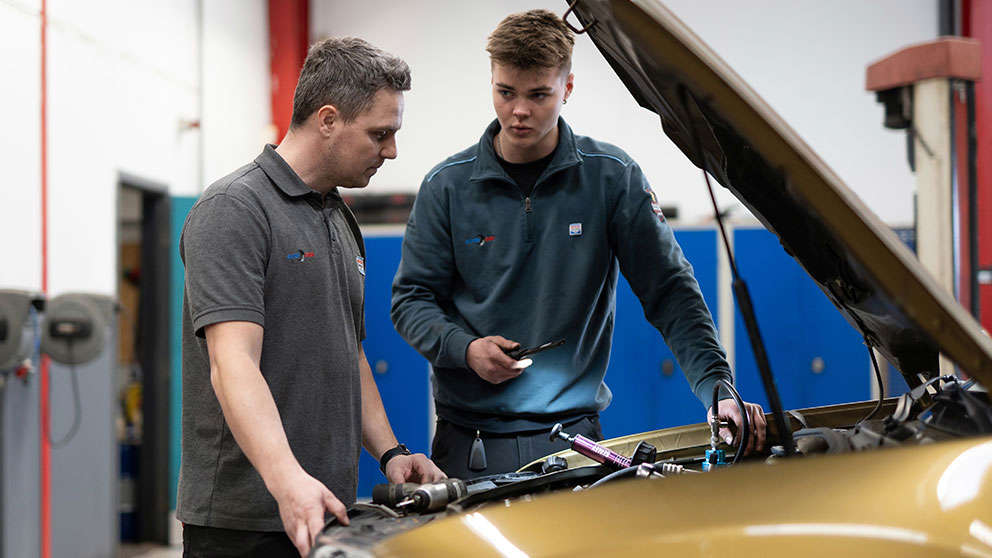 Super Dæk Service BOSCH Værksted 1 2025