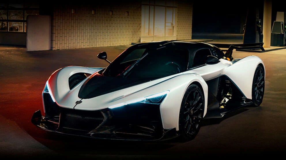 ZENVO Hvid Aften 2025