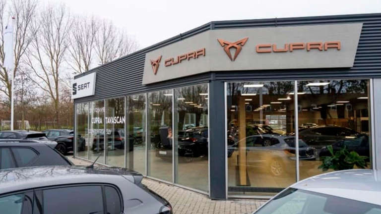 Auto House Facade Cupra 2024