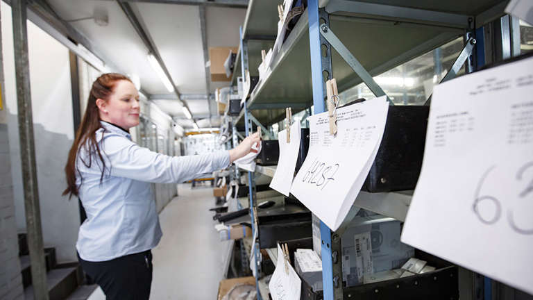 Ejner Hessel Line På Lager 2024