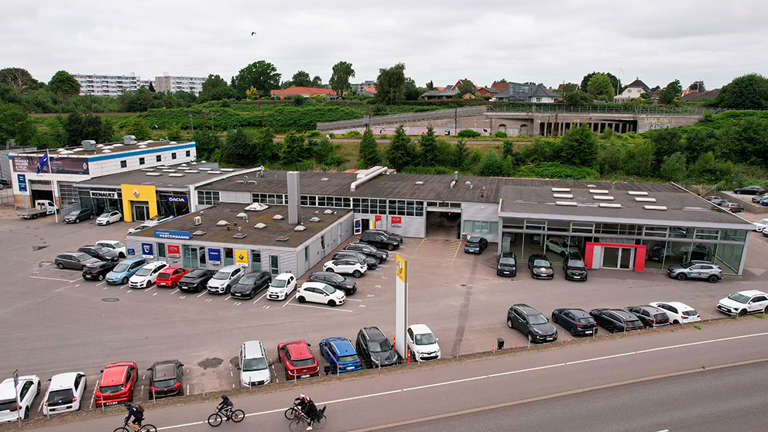 Autohuset Vestergaard Facade Fredericia
