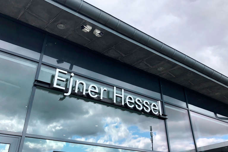 Ejner Hessel Logo Facade