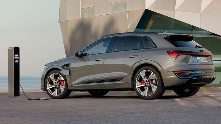 Audi Q8 2024