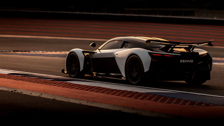 ZENVO Hvid Fra Siden 2025